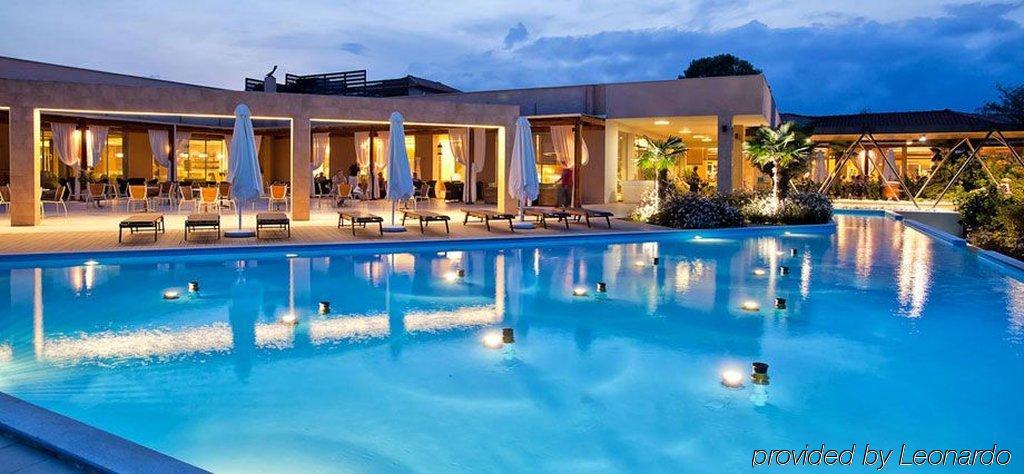 Poseidon Palace Hotel Leptokaryá Ngoại thất bức ảnh